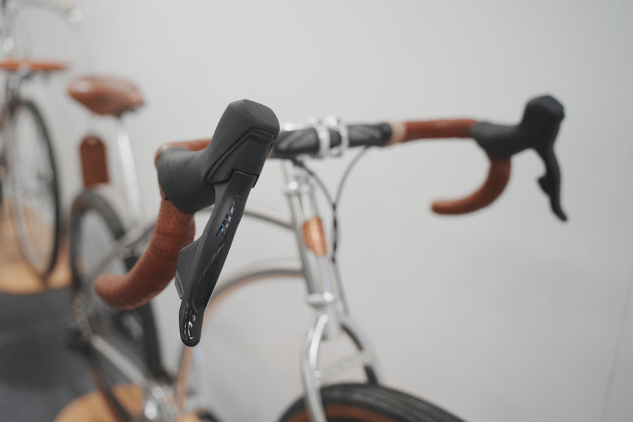 AOI GRAVEL – SRAM Rival 12A