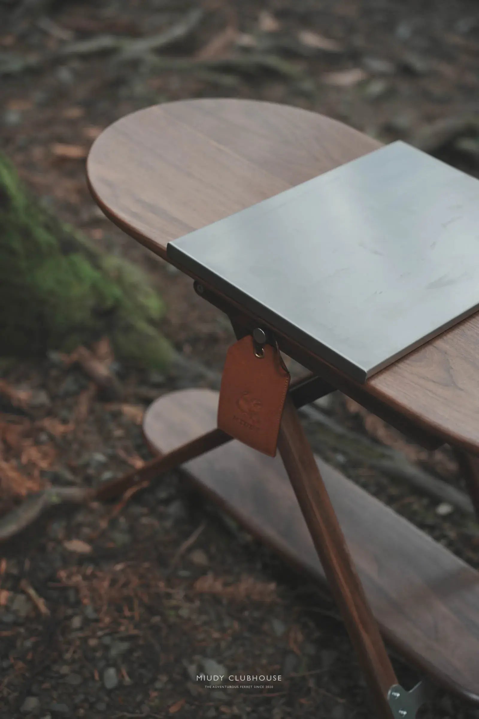 H30/H50 Oval Side Tables