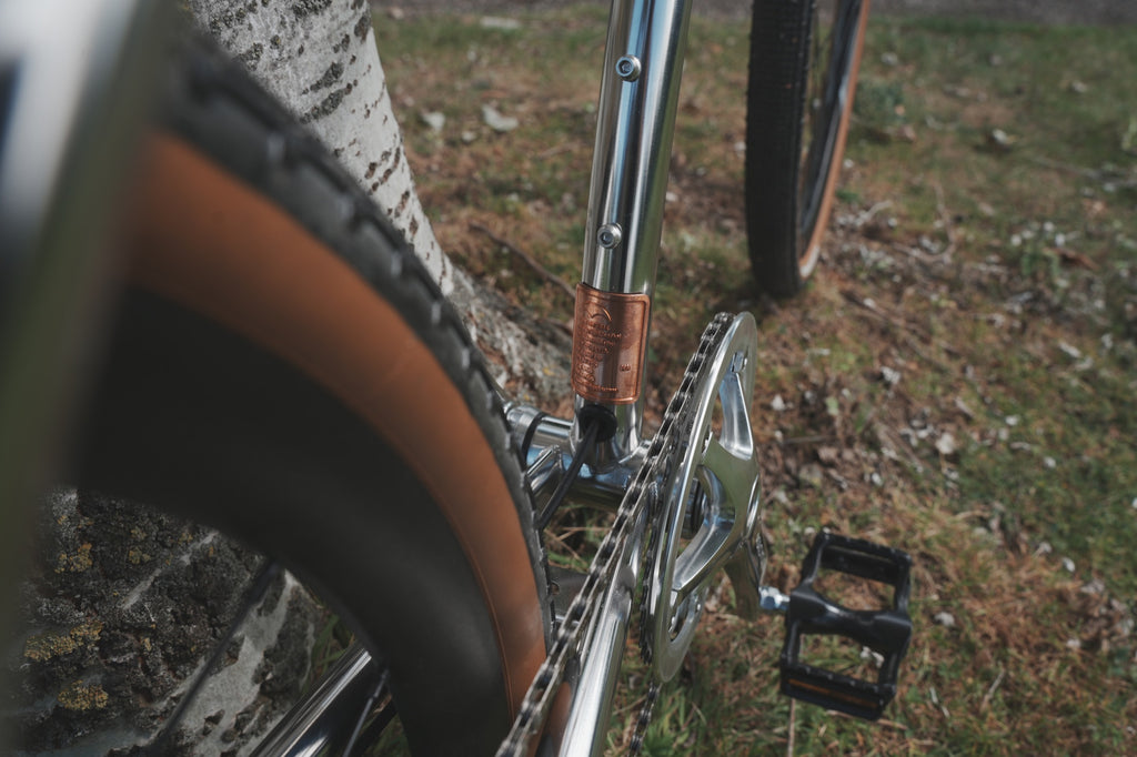 AOI GRAVEL – SRAM Rival 12A