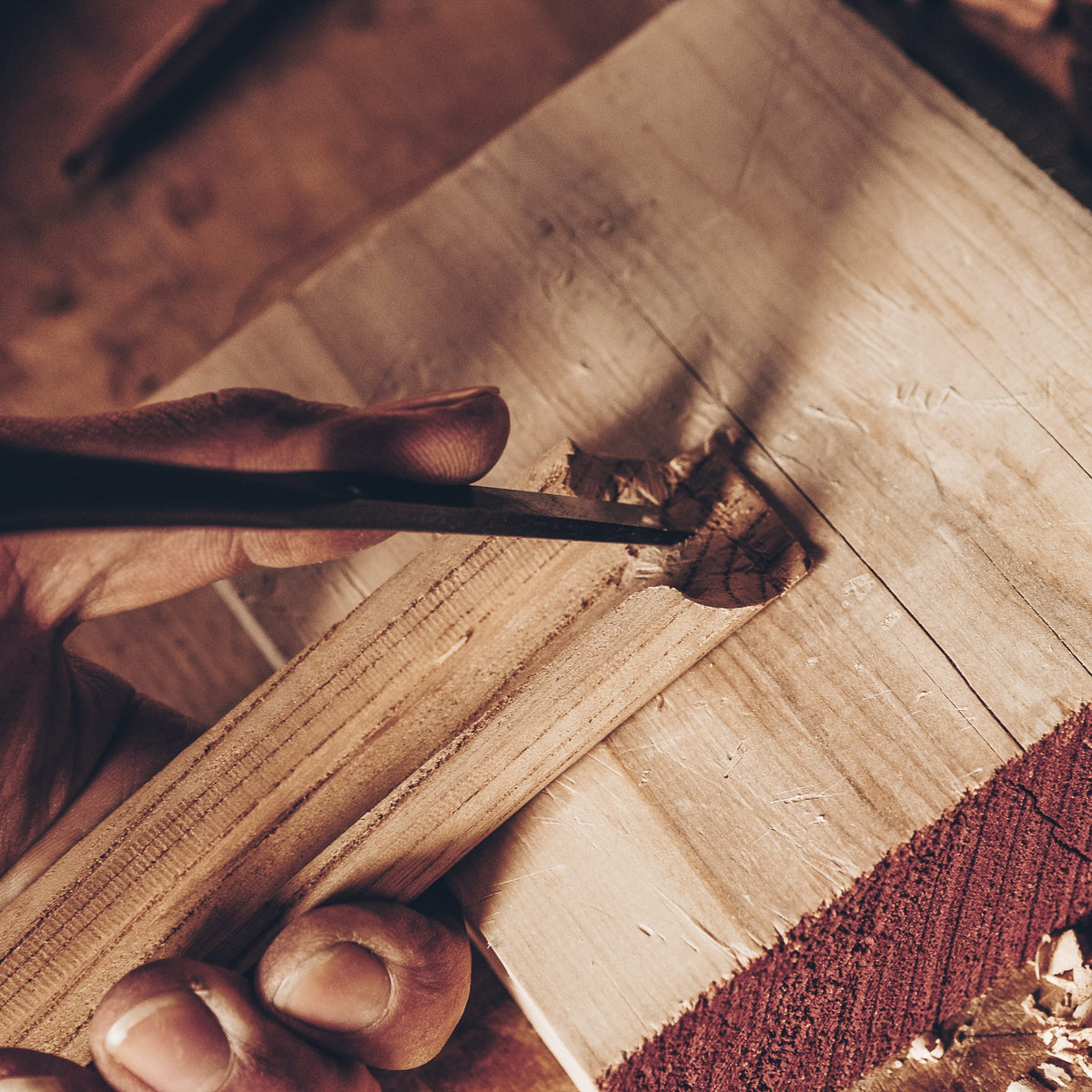 AOI.CYCLE handmade wood shaping detail
