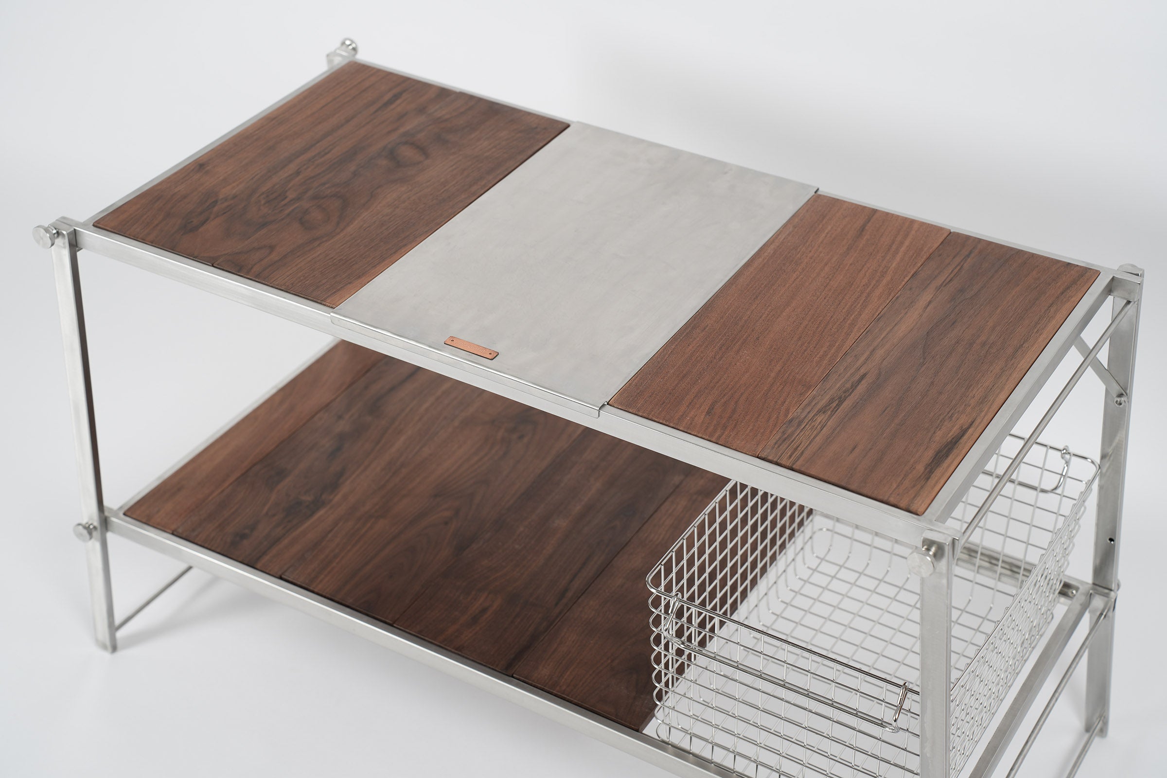 AOI.LIVING Stainless Steel Racks - Walnut