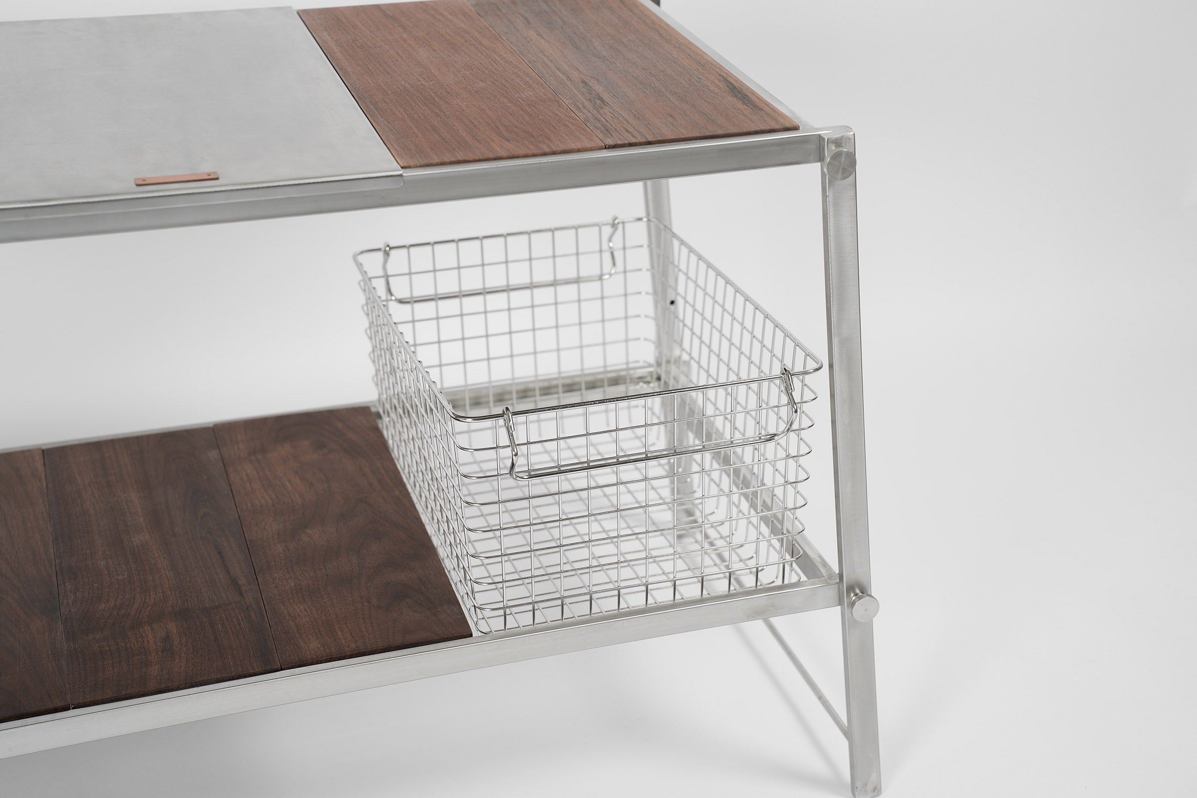 AOI.LIVING Stainless Steel Racks - Walnut