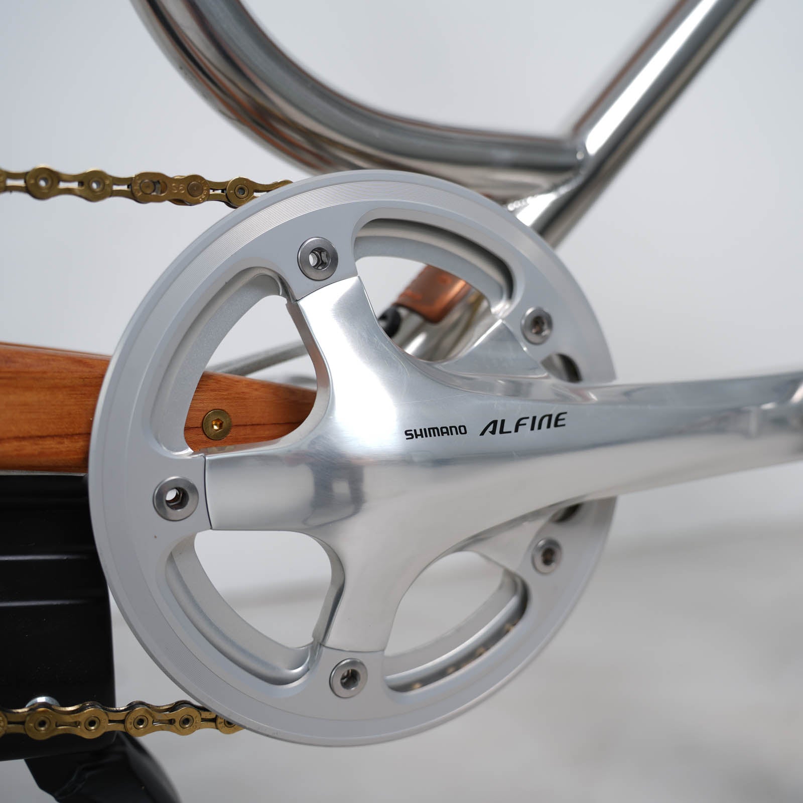AOI COPENHAGEN - Low Crossbar