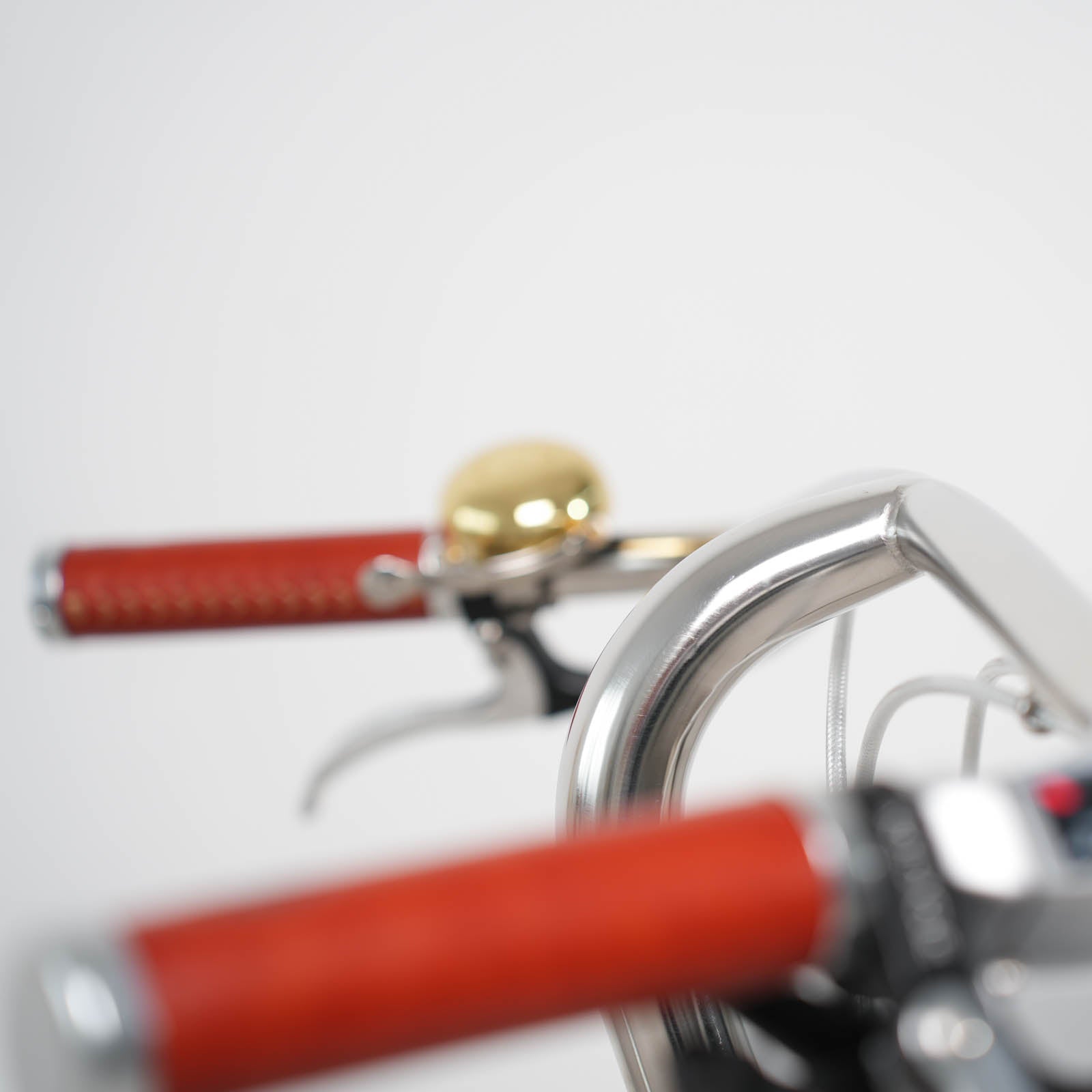 AOI.CYCLE Leather Grips