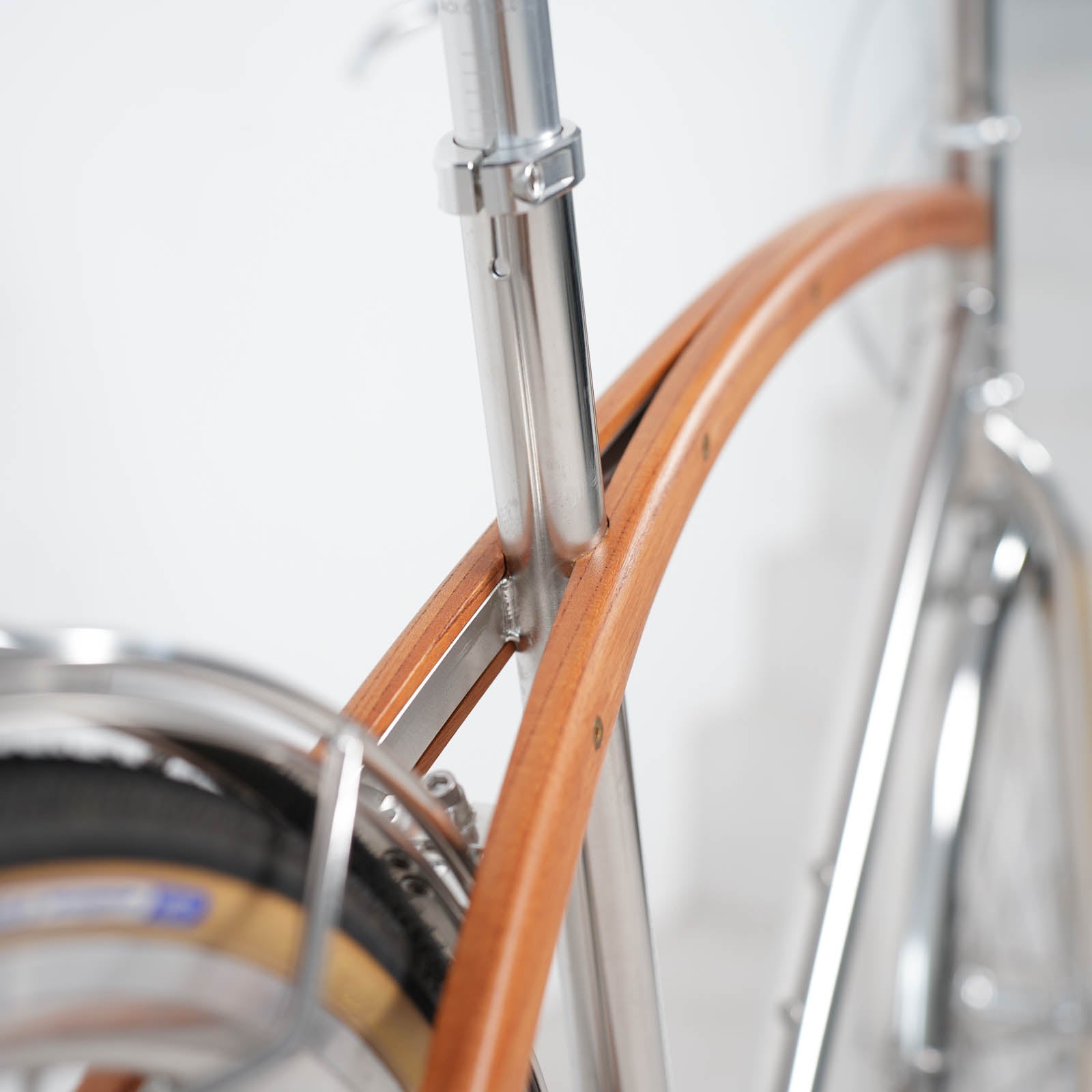 AOI COPENHAGEN Electric - Low Crossbar