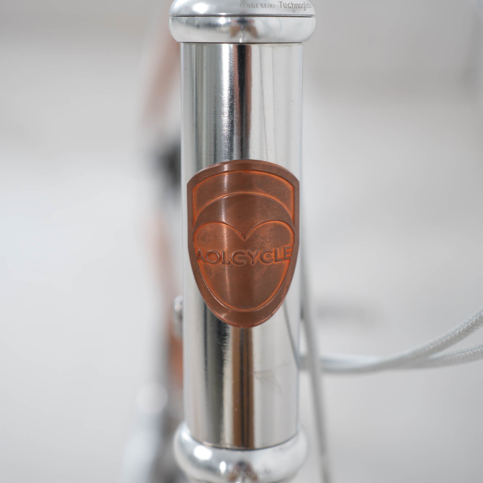 AOI COPENHAGEN - Low Crossbar